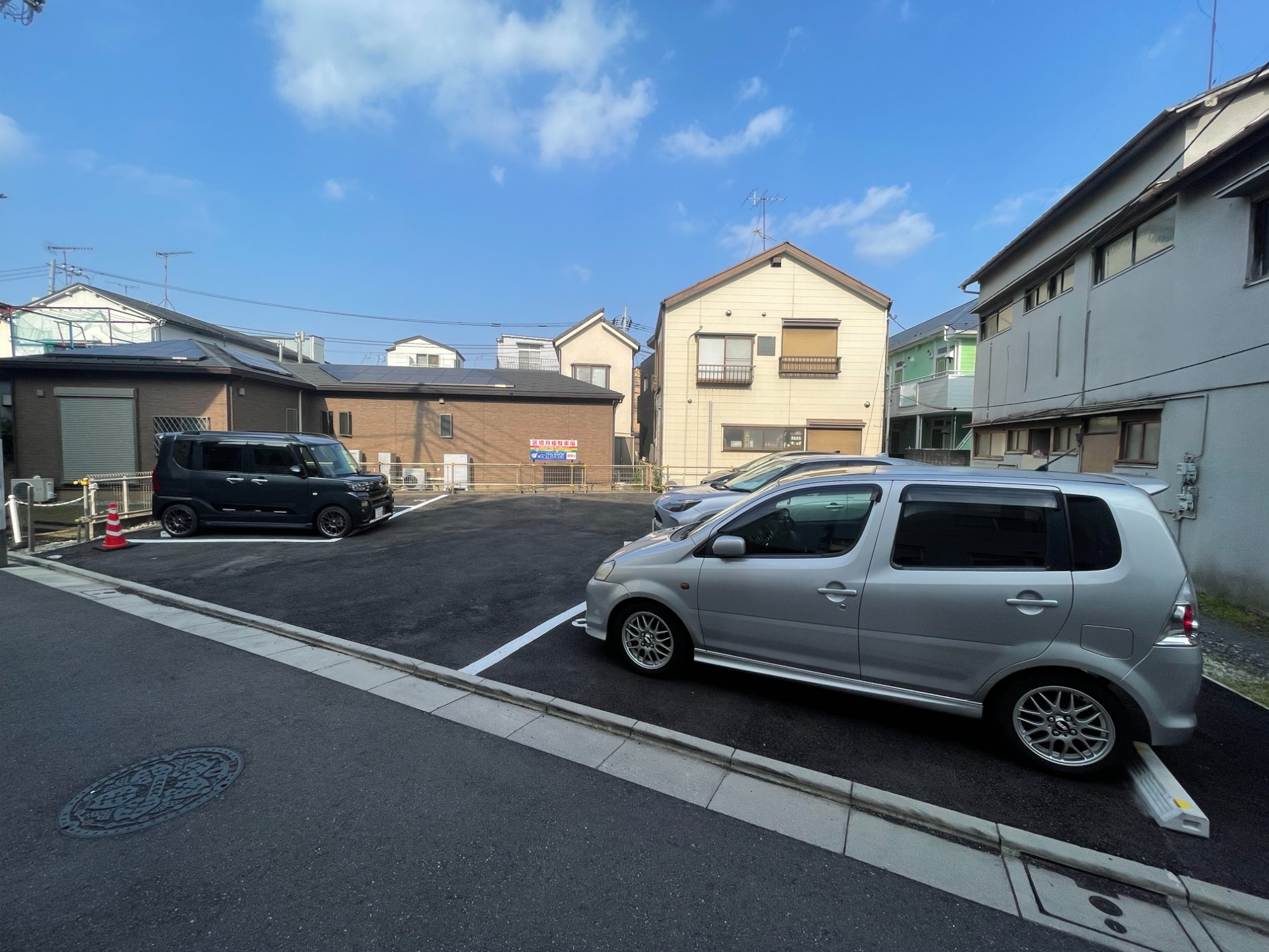 写真：区境駐車場